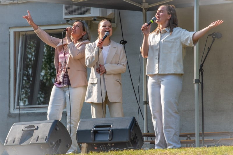 Elin Børud, Lisa Børud og Sofie Børud Rødskog